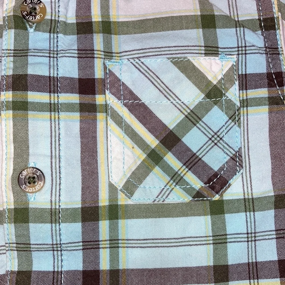 5/$20 Carters 18m shortsleeved button down dress shirt